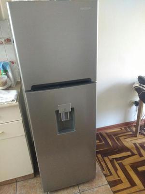 Refrigeradora Daewoo 290l 2 Meses de Uso
