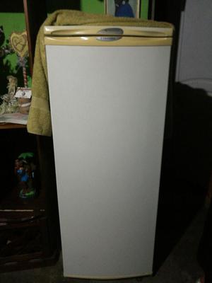 Refrigeradora Electrolux R 250