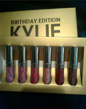 Kylie Birthday Collection Labiales Matte