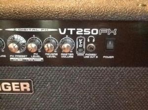 Amplificador de Guitarra Behringer Vt250