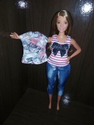 Muñeca Barbie Curvy