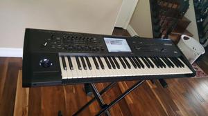 Sintetizador de teclado Korg Kronos 61