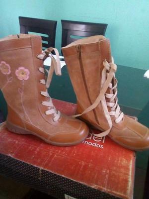 Botas Nuevas Talla 30