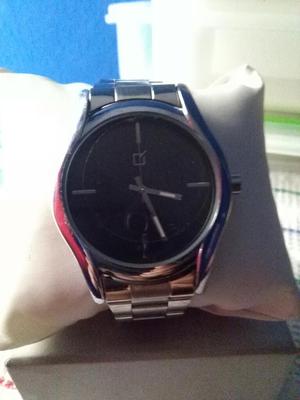 Vendo. Reloj