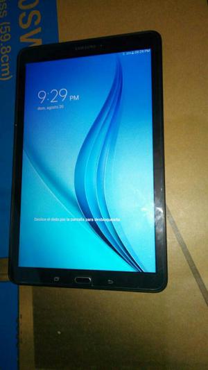 Vendo Tablet Samsung Tab E 9.6