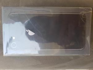 iPhone 8 64 GB sellado