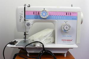 Máquina de coser semi industrial Toyama