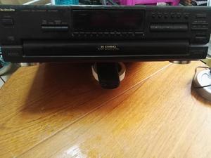 Compact Disk Changer x 5 SL PD688 TECHNICS