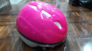 Casco Marca Bells para Niña. Nuevo