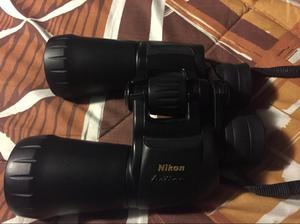 Binoculares Nikon