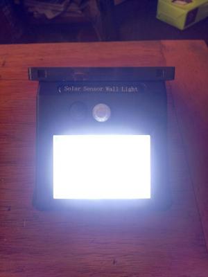 Led Solar Autorecargable