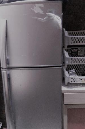 Refrigeradora Daweo