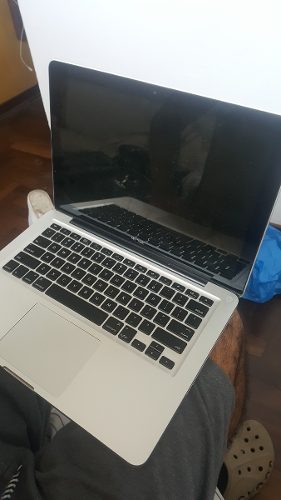 Vendo Macbook C2duo 4ram 500hdd Reparable O Para Repuestos