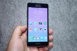 Vendo Samsung Galaxy A5 Libre 4G LTE,Camara de 13MPX