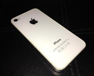 iPhone 4 8Gb Apple Operador Bitel