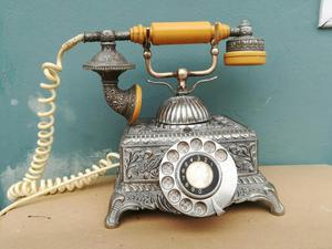 Antiguo Telefono Vintage Metal Labrado