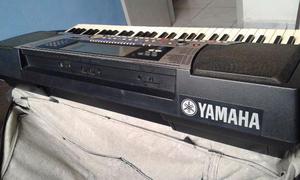 Yamaha Psr550