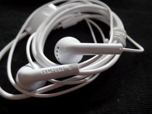 Audífonos Hands Free SAMSUNG 3.5mm, color blanco, nuevo y