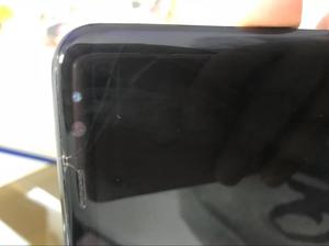 Sasmung S8 Plus con Detalle Glass Pequeñ