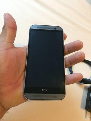VENDO HTC ONE M8 ESTADO 9 DE 10 CON CABLE Y CARGADOR