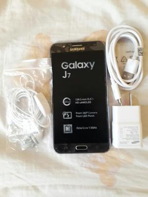 Vendo Samsung J7 Libre Operadores