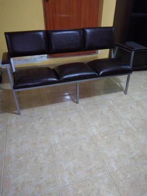 SILLON PARA RECEPCION DE CUERO INDUSTRIAL LAVABLE