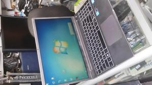 Vendo Laptop SAMSUMG core i7 TERCERA GENERACION