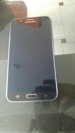 Celular Galaxy J7 en Perfecto Estado