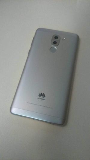 Huawei Mate 9 Lite con Accesorios Origin