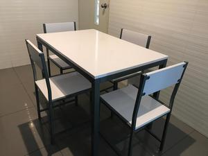 JUEGO DE COMEDOR FAMILIAR