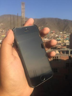 iPhone 5S 32 Gb con Detalle Minimo