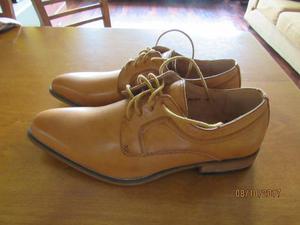 Zapatos De Hombre Beige Elegante