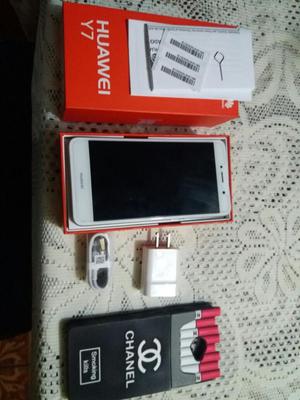 Vendo Celular Huawei Y7