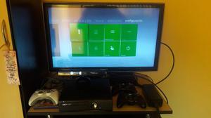 Vendo Xbox gb +3 Mandos + Kinect