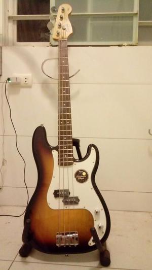 Squier By Fender P Bass