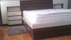 REMATO CAMA QUEEN COMPLETA