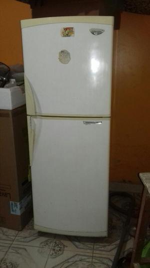 Refrigeradora Electrolux