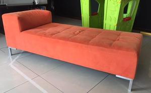 sofa divisor naranja