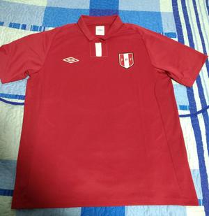 Camiseta Peru Umbro Alterna Talla L