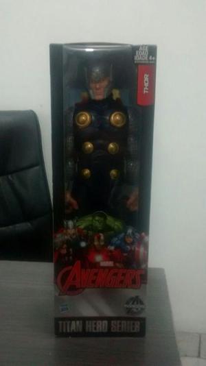 Muñeco Articulable Thor Avengers Hasbro Original Nuevo