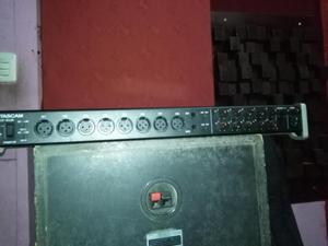 TASCAM US16X08 S/