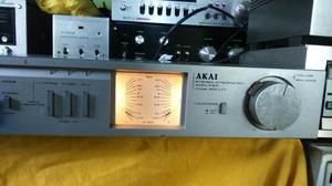 Amplificador Akai Amu11