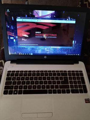 Laptop HP, AMD A8 6GB RAM WN10