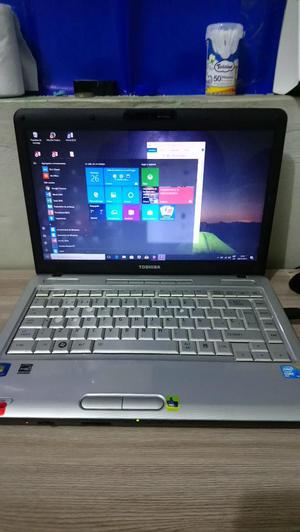 Vendo Laptop Toshiba