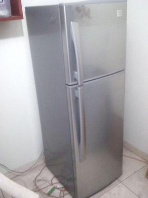 Vendo refrigeradora DAEWOO semi nueva en LOS OLIVOS