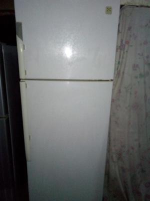 Vendo Refrigerdora Daewoo