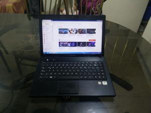 Laptop Lenovo Ram2gb Dd320gb Como Nueva