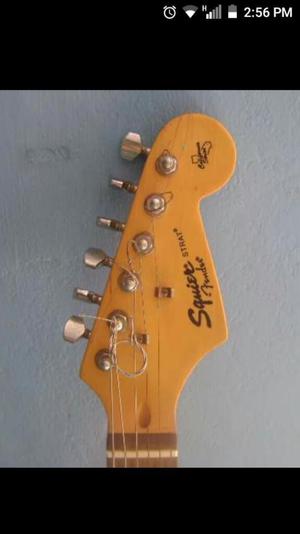 Fender Squier Ampli Yamaha Hy G10lll