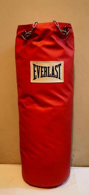 Saco de boxeo Everlast de color rojo con relleno nuevo 110cm