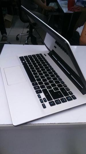 Laptop Acer E